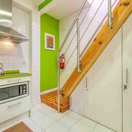 Διαμέρισμα Alfama Duplex Sea View - 4 Persons