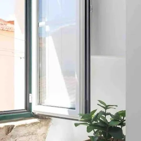 Alfama Duplex Sea View - 4 Persons